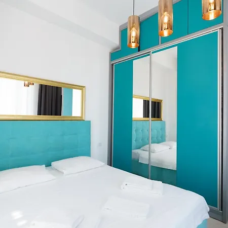 Beach Rooms Roberta Mamaia Exterior photo